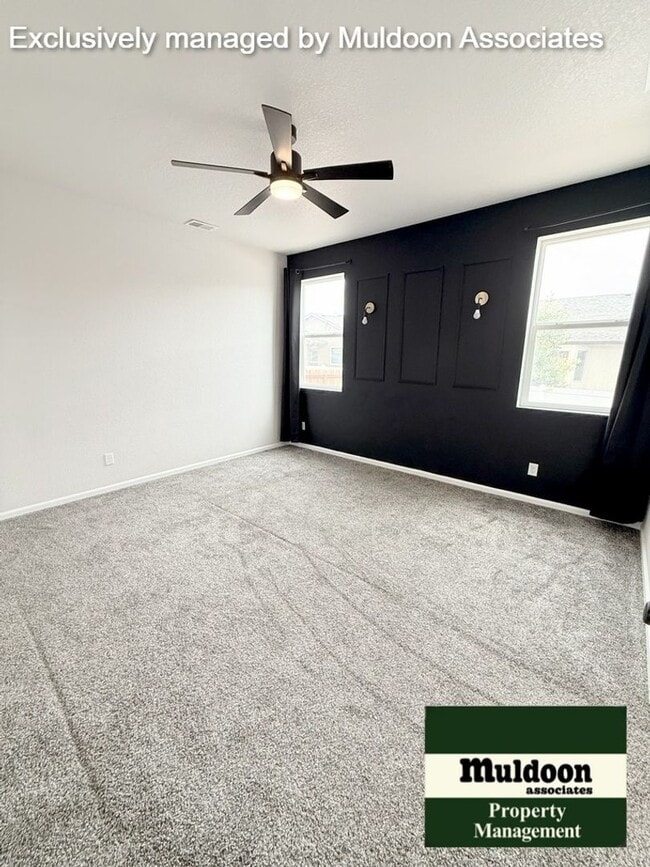 Building Photo - Like new home on the Northside of Pueblo!