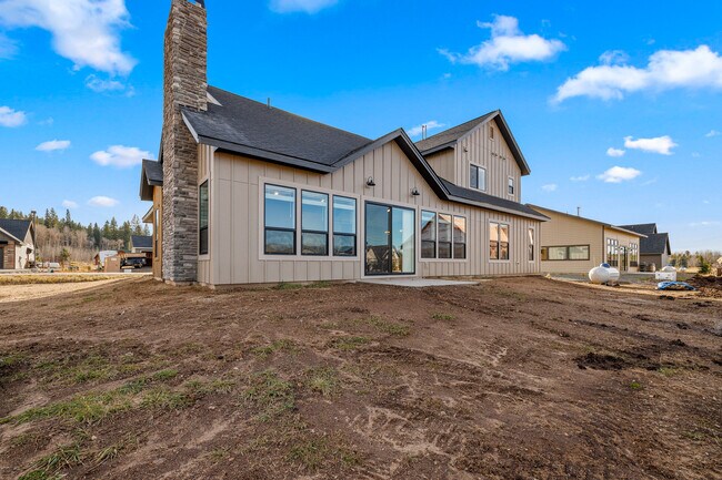 Building Photo - 1123 Mo's Way