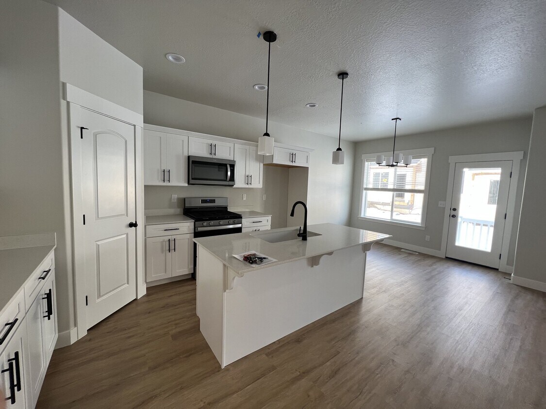 Foto del edificio - 3898 W Canyon Falls Dr