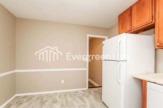 Foto del edificio - 2407 Phoenix Dr