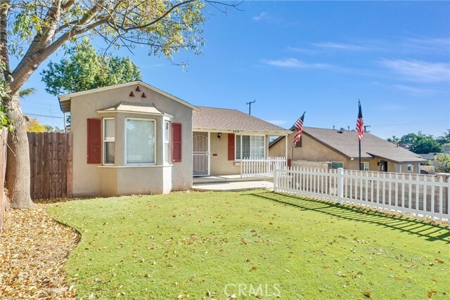 Building Photo - 4424 Lugo Ave