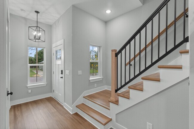 Foto del edificio - 706 N F St