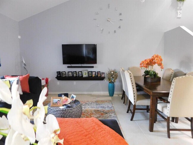 Foto del edificio - 2470 NW 99th Way