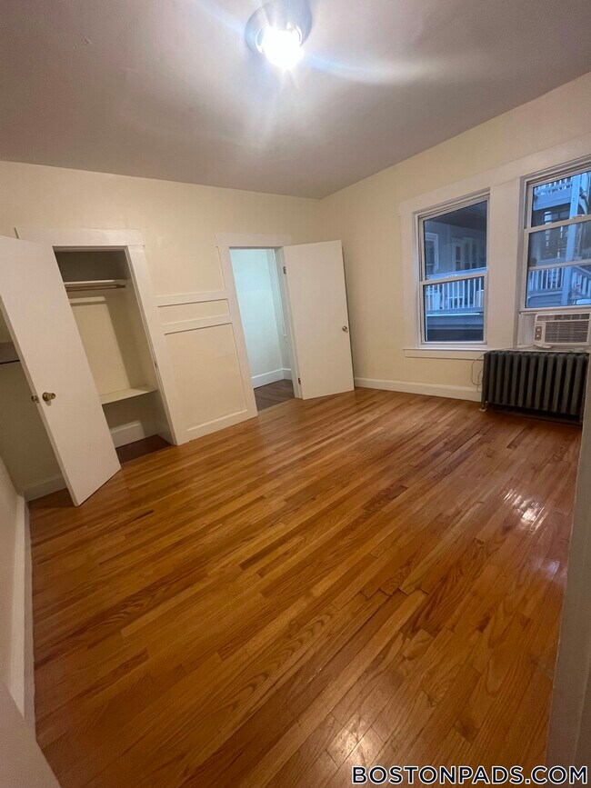 Foto del edificio - 27 Forest St