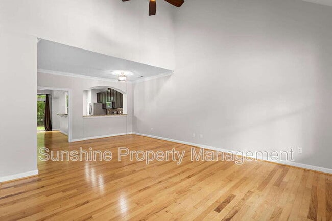 Building Photo - 22252 Charthouse Ln