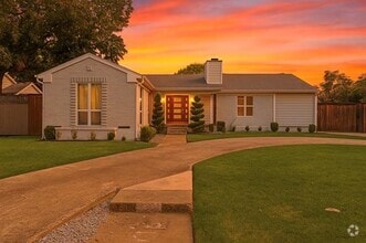 Building Photo - 5031 Waneta Dr
