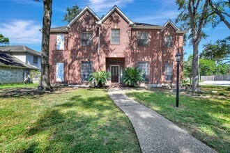 Building Photo - 13714 Quail Forest Dr