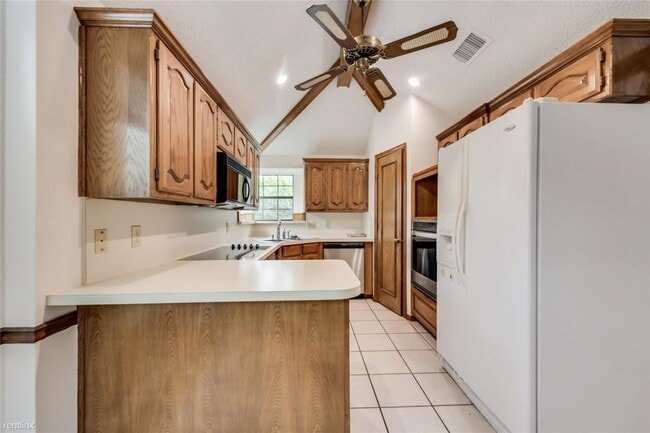 Building Photo - 3 br, 2 bath House - 1920 Liverpool Dr