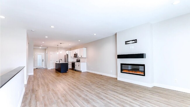 Building Photo - Olde Farm Estates