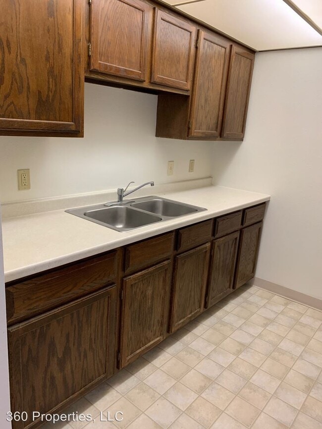 Building Photo - 1 br, 1 bath House - 1510 E GATEWAY CIRCLE