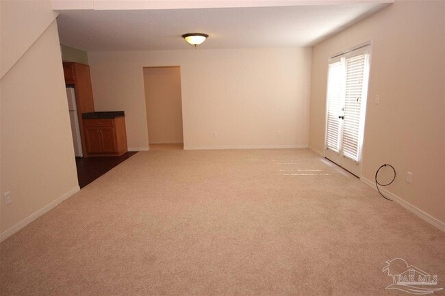 Building Photo - 3528 Parkwood Ave