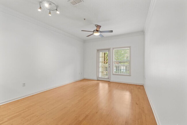 Foto del edificio - 1111 Westchester Ridge NE