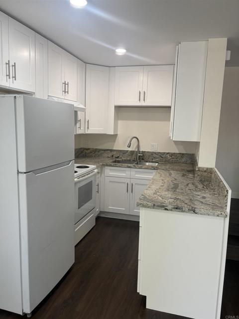 Foto del edificio - 6677 Stonepine Ln