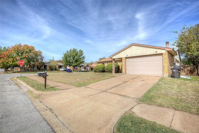 Foto del edificio - 6901 Sandybrook Dr
