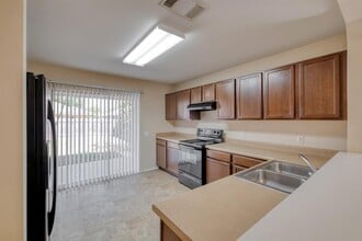 Building Photo - 7412 Cayenne Ln