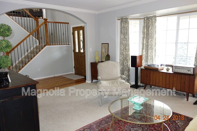 Foto del edificio - 9524 Pinebrook Way