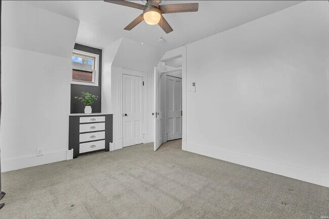 Built in dresser, cedar-lined closet - 1941 Echo St