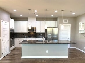 Building Photo - 3144 Biccari Ave