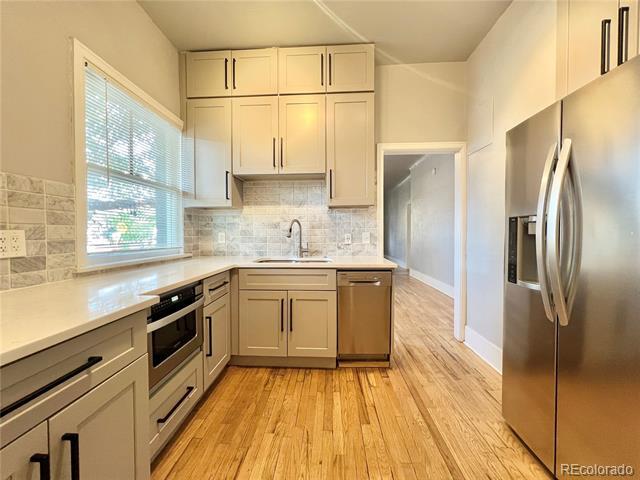 Building Photo - 968 Corona St
