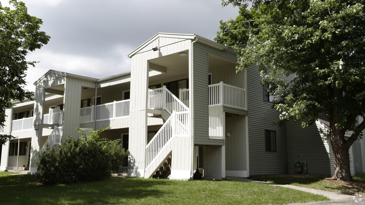 Primary Photo - Prairie Creek Apartments