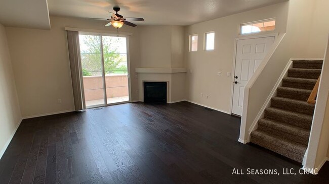 Building Photo - 7034 Sand Crest View