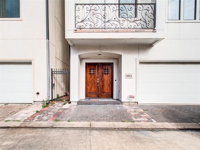 Building Photo - 5911 Turtle Beach Ln