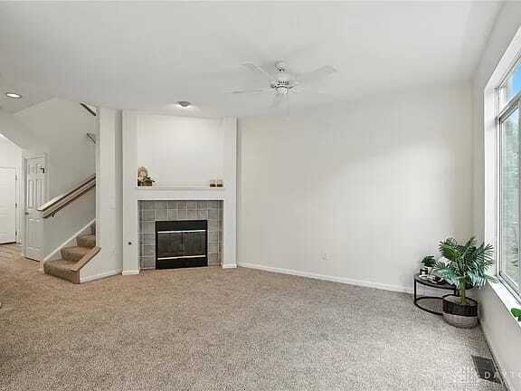 Building Photo - 8576 Timber Park Dr