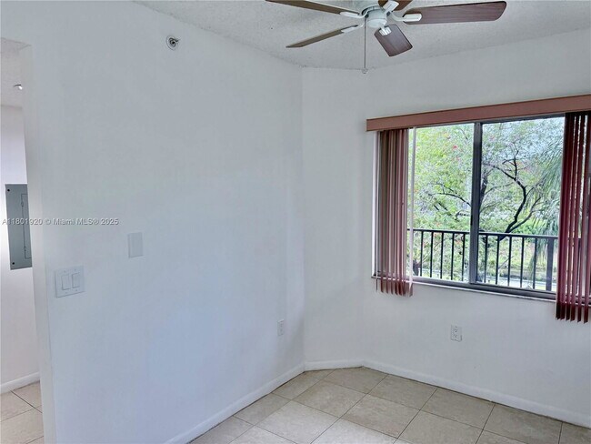 Building Photo - 12650 SW 15th St