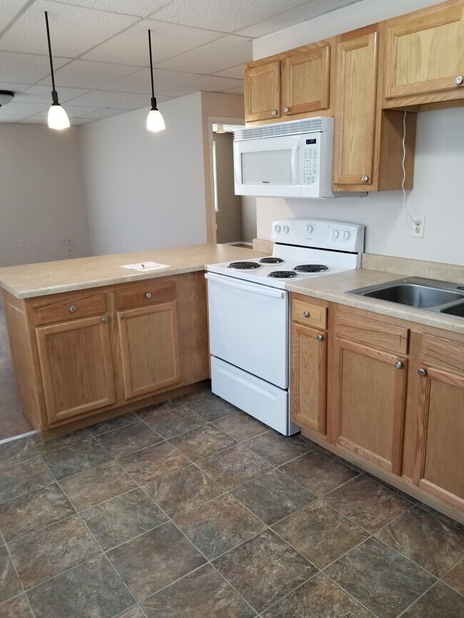 Foto del edificio - 410 W Webster St