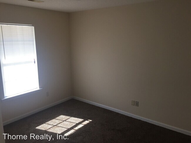 Foto del edificio - 2252 Sherwood Ave
