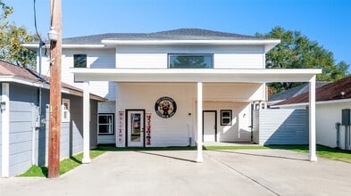 Building Photo - 12826 Hill Dr