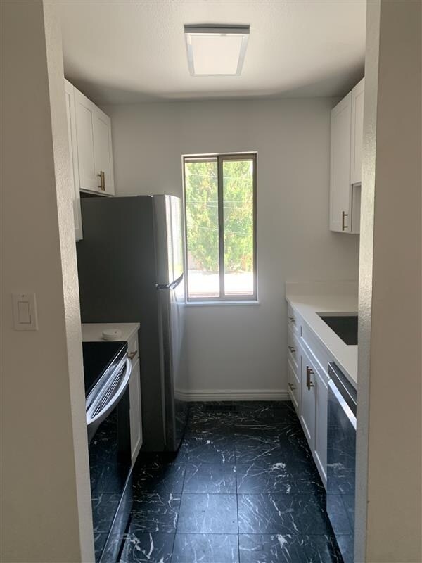 Building Photo - 120 G St