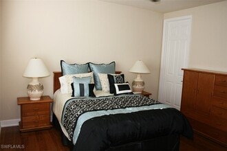 Building Photo - 3296 Pacific Dr