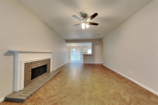 Building Photo - 22722 Brafferton Ln
