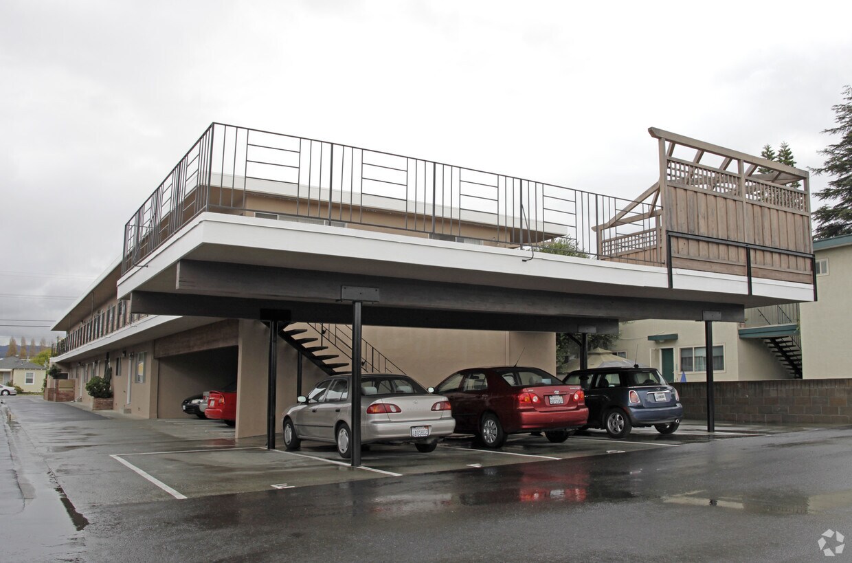 Building Photo - 1437 Pacific Ave