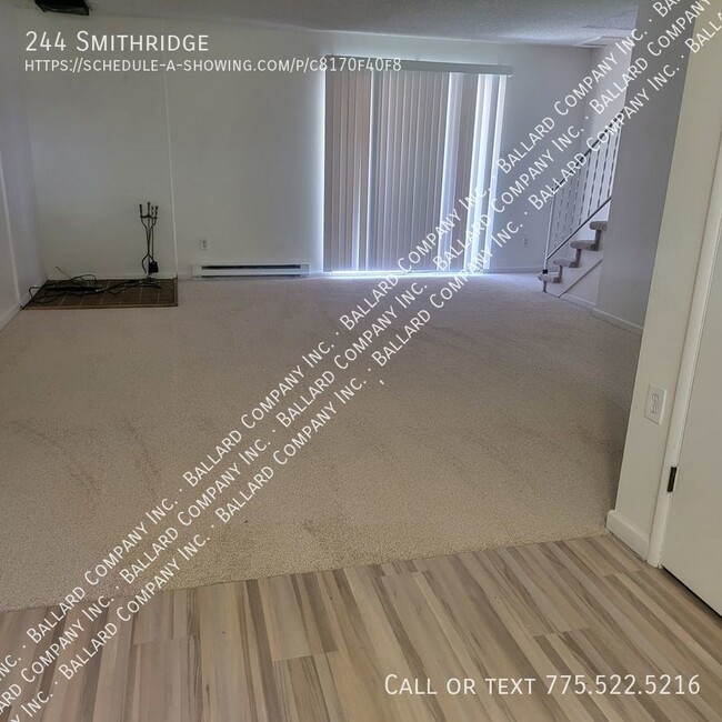 Building Photo - Nice Smithridge condo