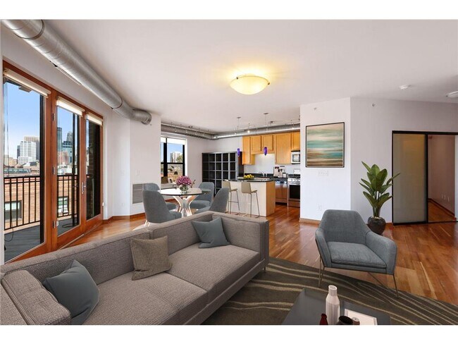Building Photo - 15 E Franklin Ave