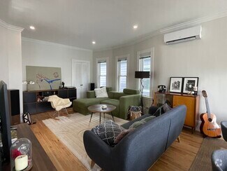 Building Photo - 12 Seven Pines Ave
