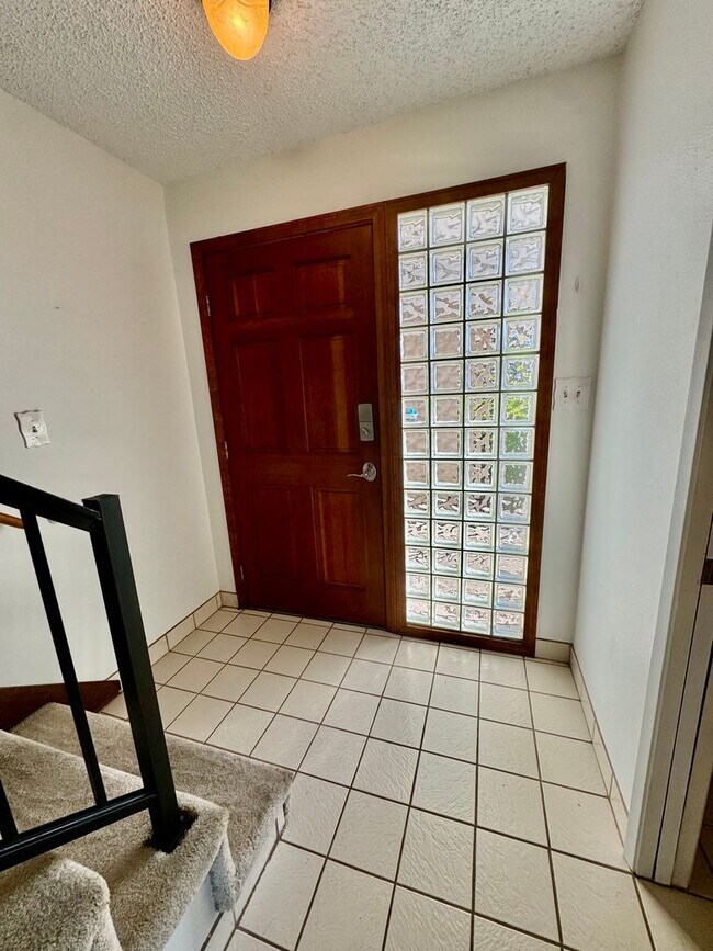 Foto del edificio - 2 Bedroom Beach Front Condo in Ocean Park!