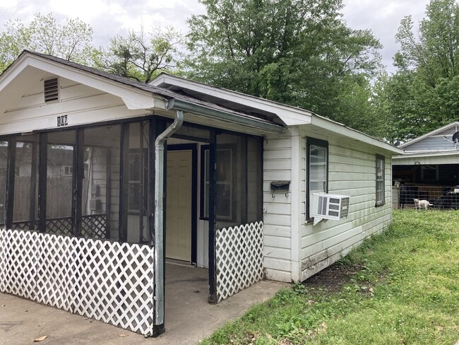 Building Photo - 107 N 16th St