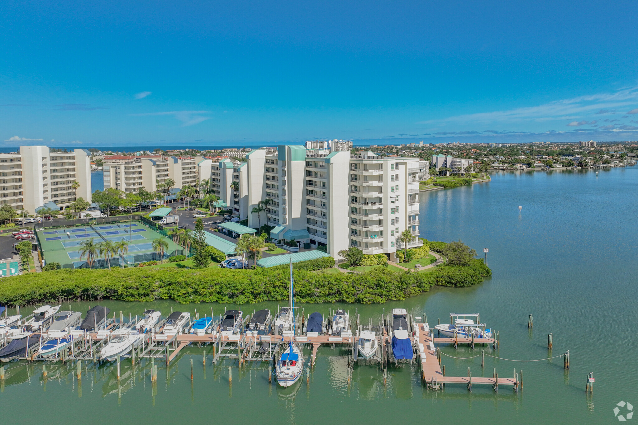 HarbourSide Condos At South Pasadena