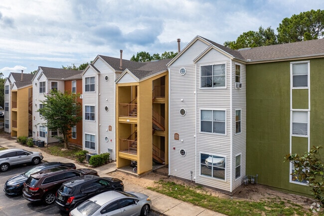 Building Photo - Tierra Vista RFK LLC