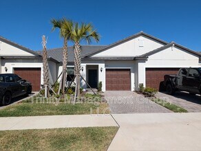 Building Photo - 10754 Gable Dig Lp