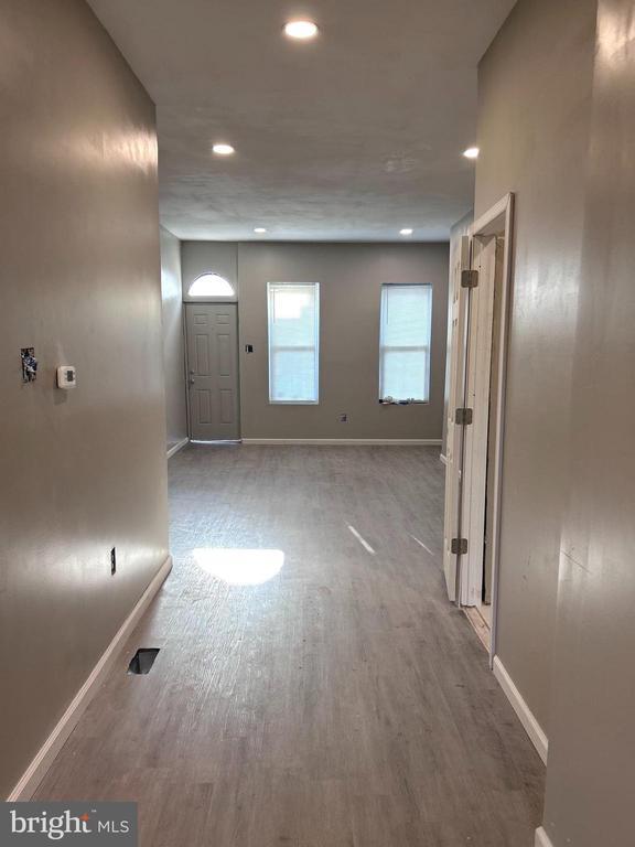 Foto del edificio - 1703 N Lambert St