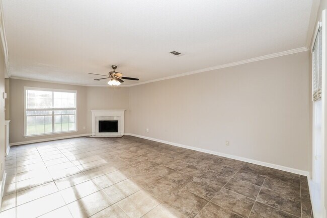 Building Photo - 763 Silver Sands Dr