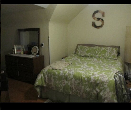 Foto del edificio - 3281 N Oakland Ave