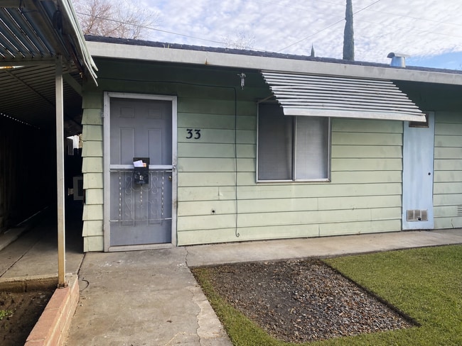 Cozy Studio With Designated Carport! - Cozy Studio With Designated Carport! House