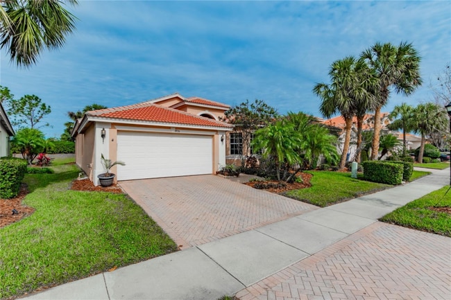 Building Photo - 4936 Sandy Brook Cir