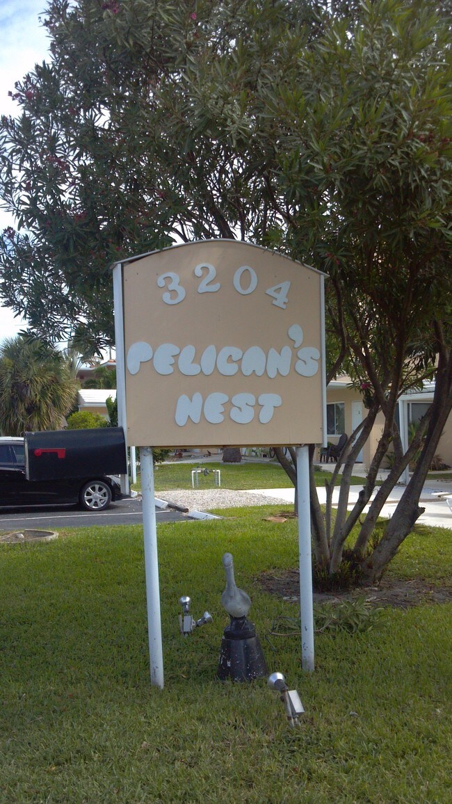 Foto del edificio - Pelican's Nest