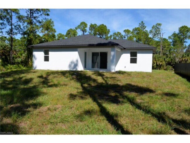 Building Photo - New Construction Home - Lehigh Acres